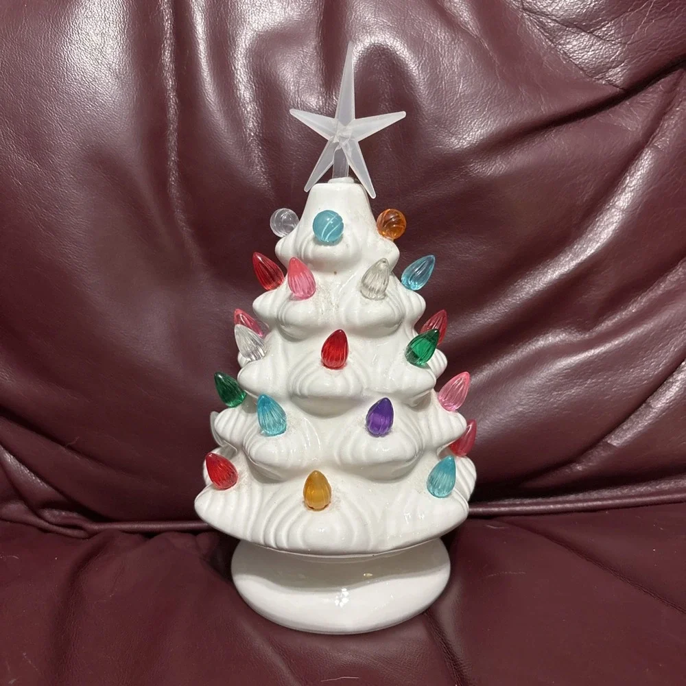 White Ceramic Desk Top Christmas Tree 10.5